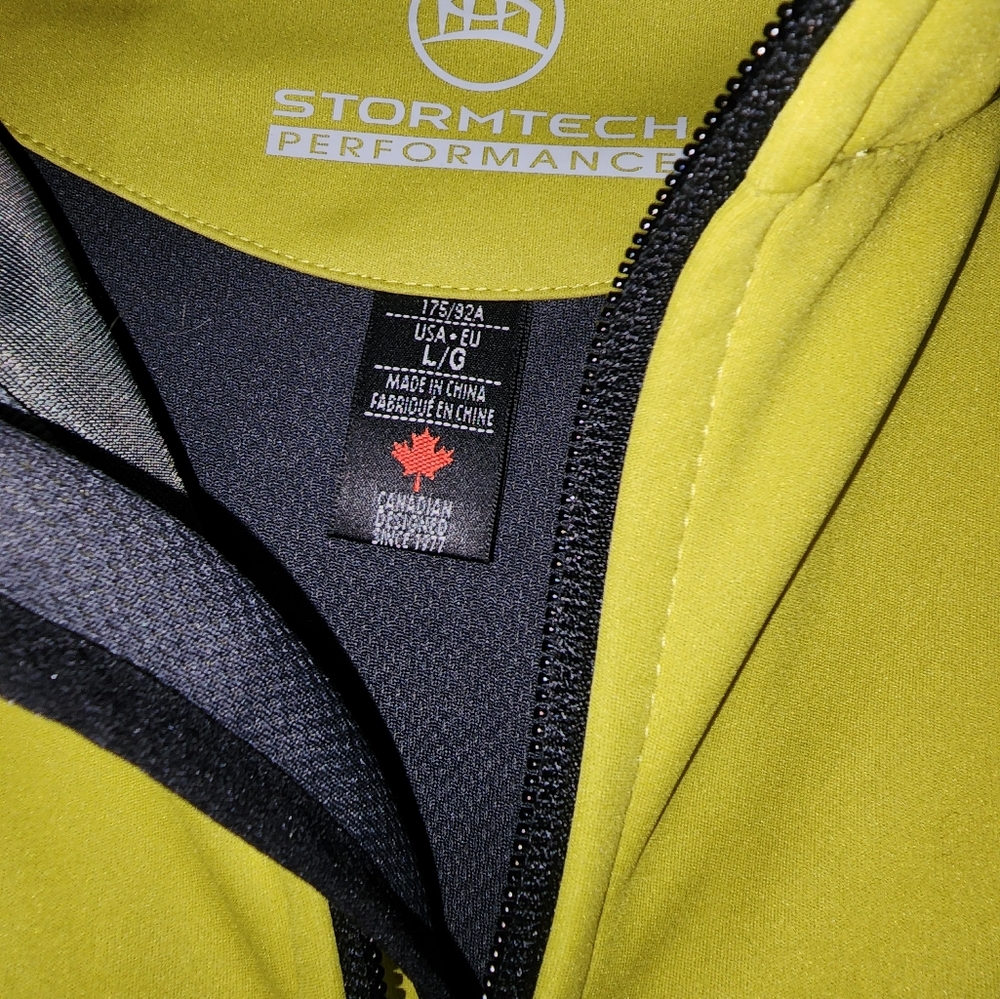 Jacket - Picture 2 of 4